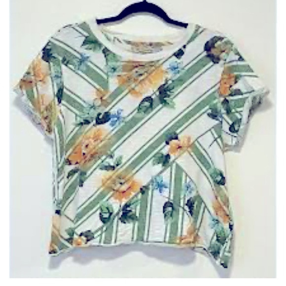 Maeve by Anthropologie cropped tee in size XS‎ - Picture 1 of 5